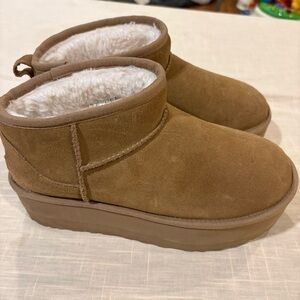Platform Uggs
